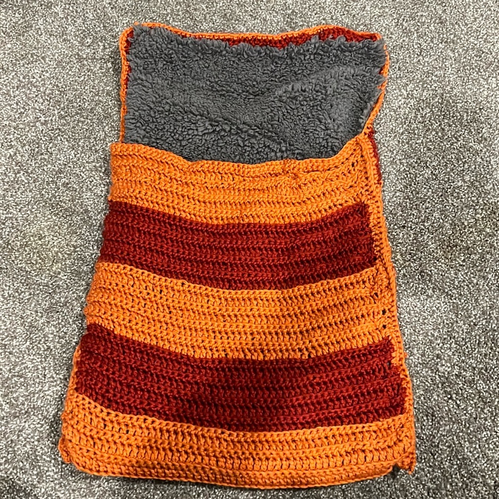 Newborn blanket / sleep sack. Gryffindor colors!